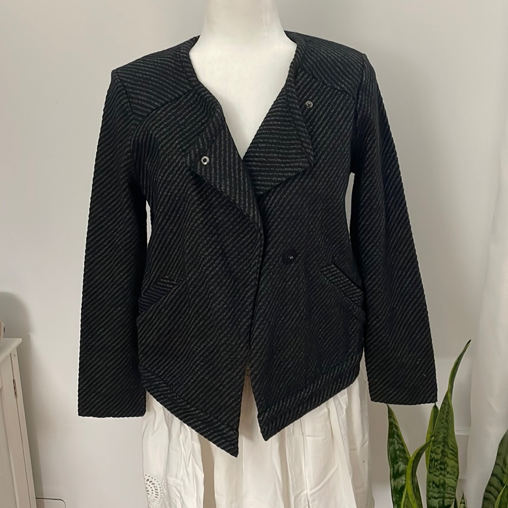 NWOT Navy light striped Moto jacket
